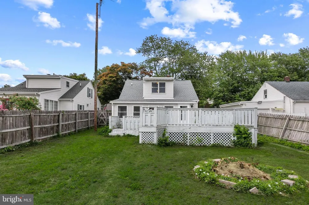 414 PINE STREET Milton, DE 19968