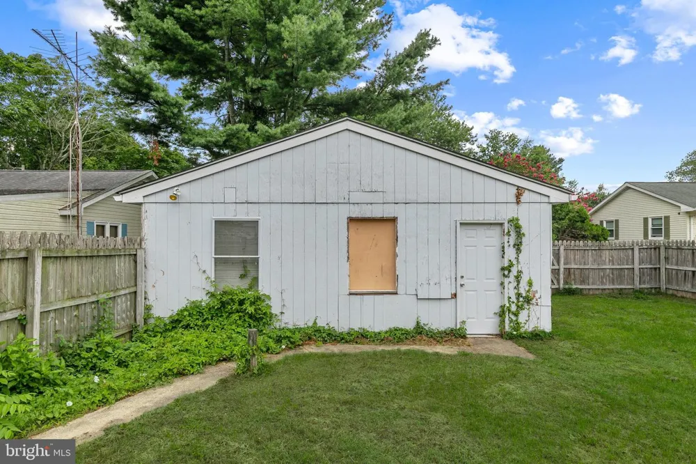414 PINE STREET Milton, DE 19968
