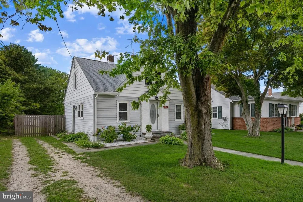 414 PINE STREET Milton, DE 19968