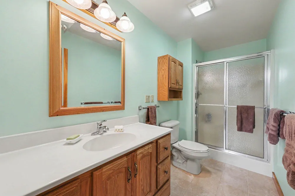 3005 Penneywood Drive Jackson, MI 49201