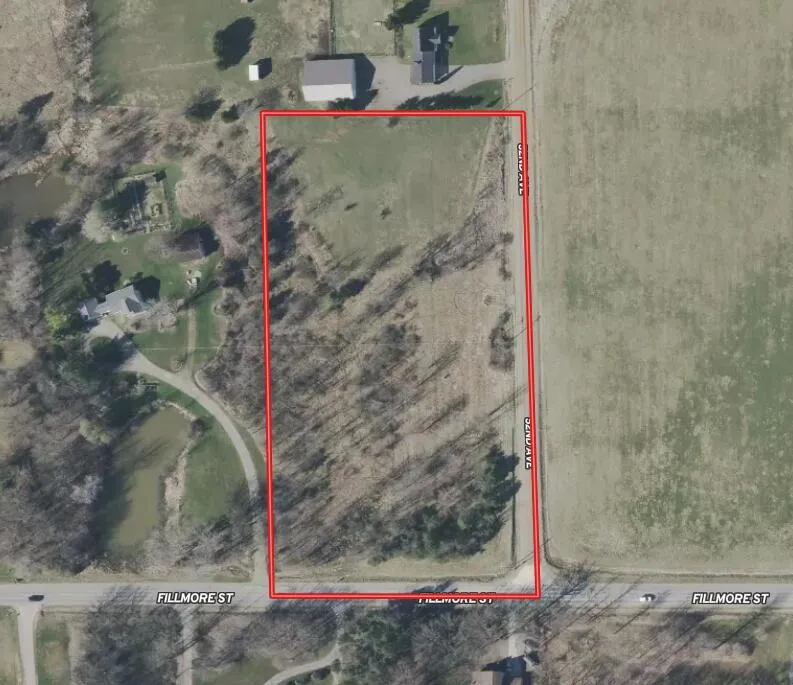 9653 52nd Avenue Allendale, MI 49401
