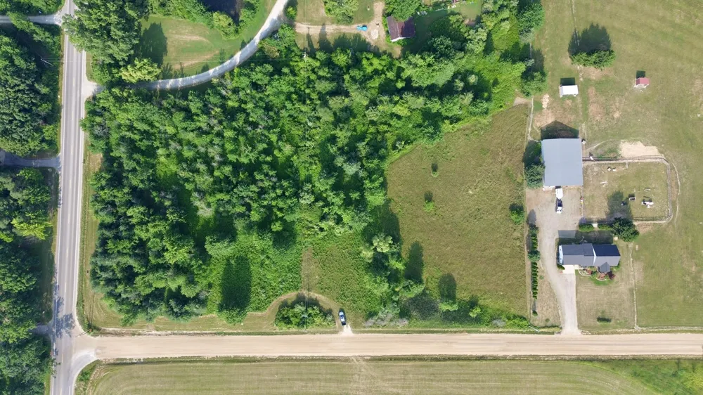 9653 52nd Avenue Allendale, MI 49401