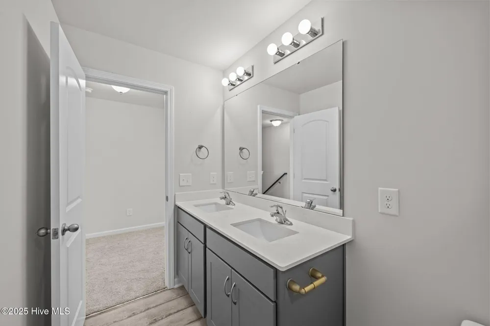 213 Slatestone Road Washington, NC 27889