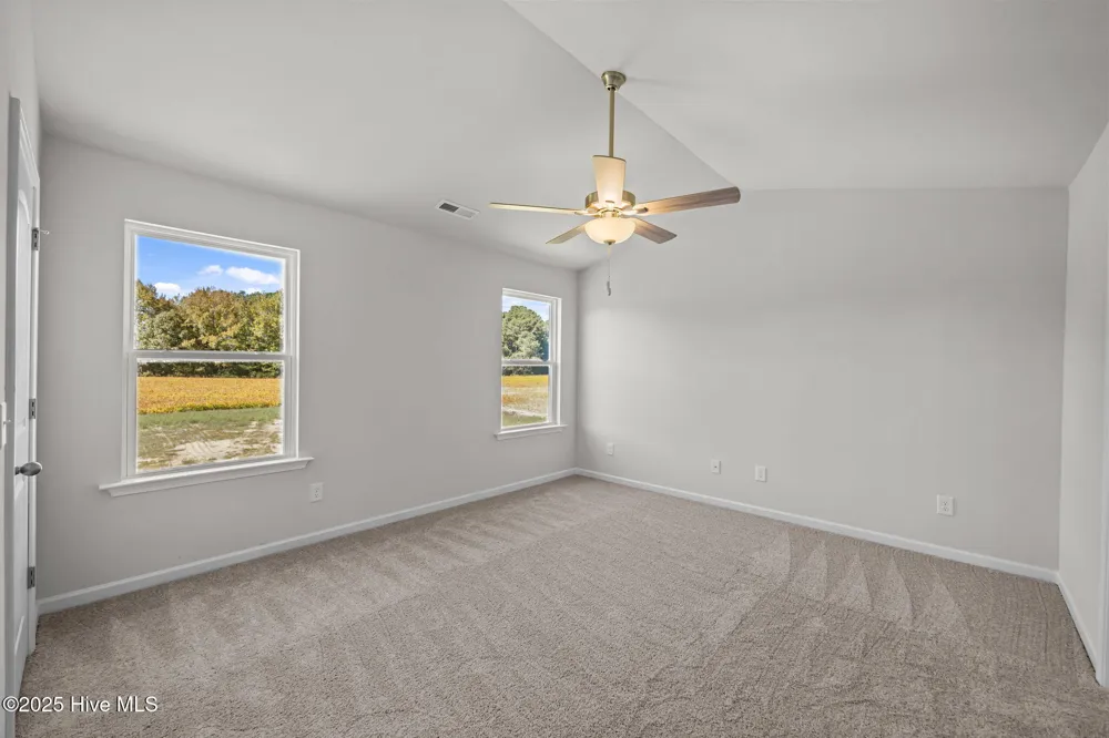 213 Slatestone Road Washington, NC 27889