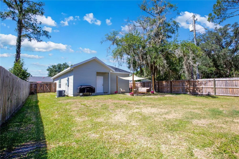 991 NW 3RD STREET Lake Butler, FL 32054