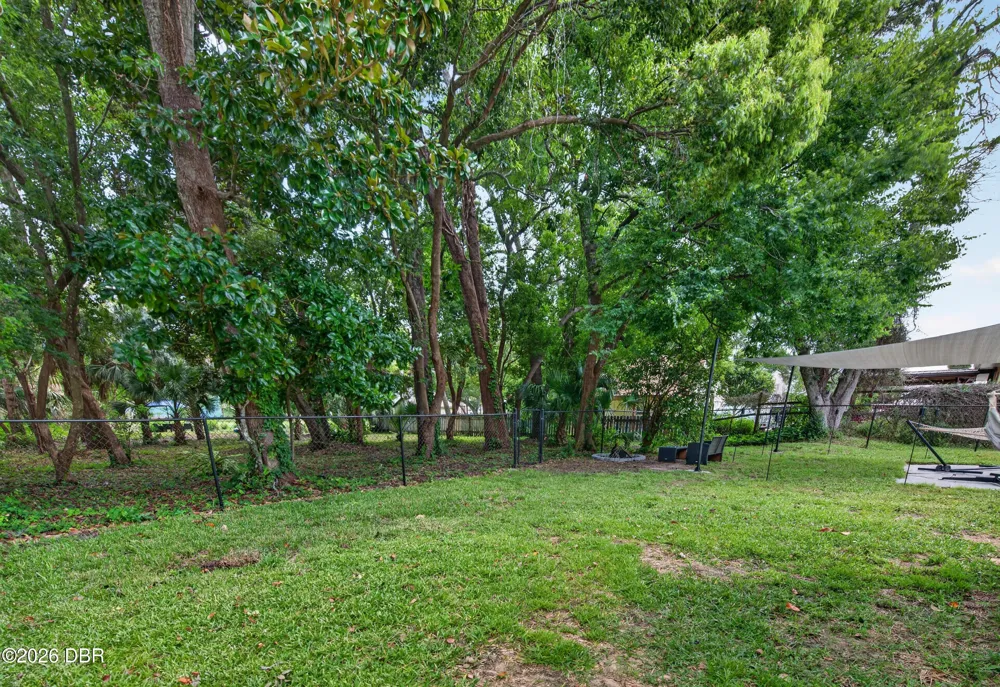 122 Sanrobar Drive Holly Hill, FL 32117