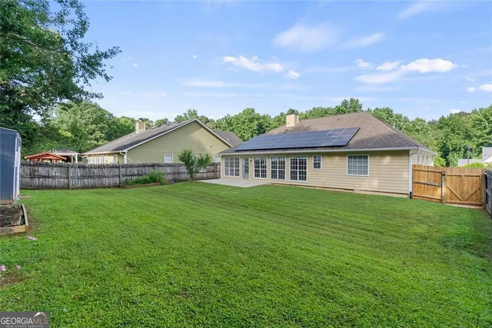4680 Sterling Oaks CT Lilburn, GA 30047