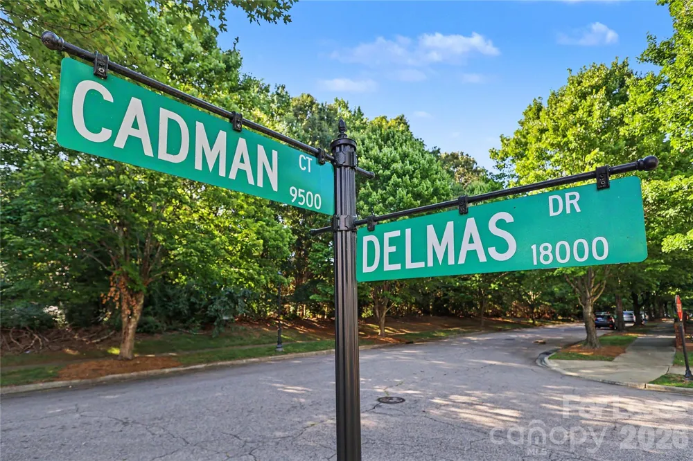 9446 Cadman Court Cornelius, NC 28031