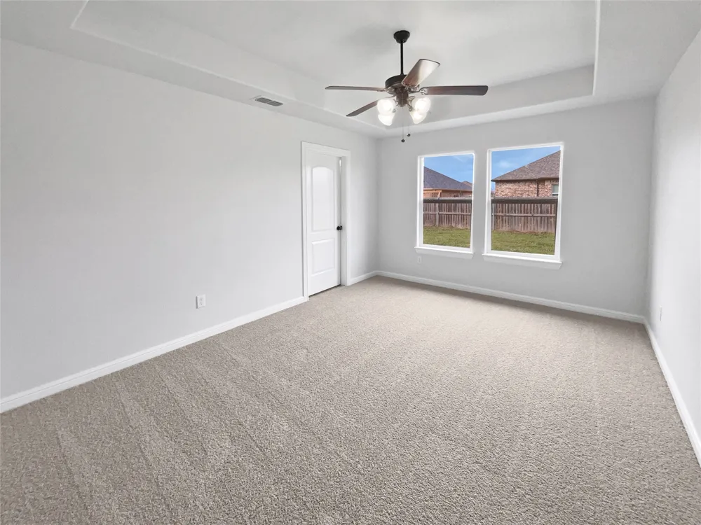 112 Halifax Circle Palmer, TX 75152