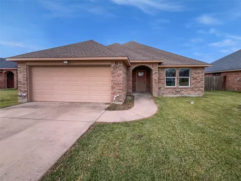 112 Halifax Circle
