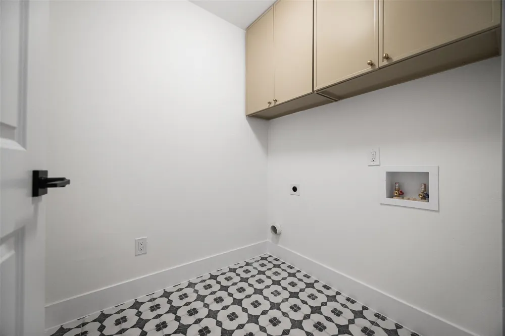 6505 Laurel Valley Road Dallas, TX 75248