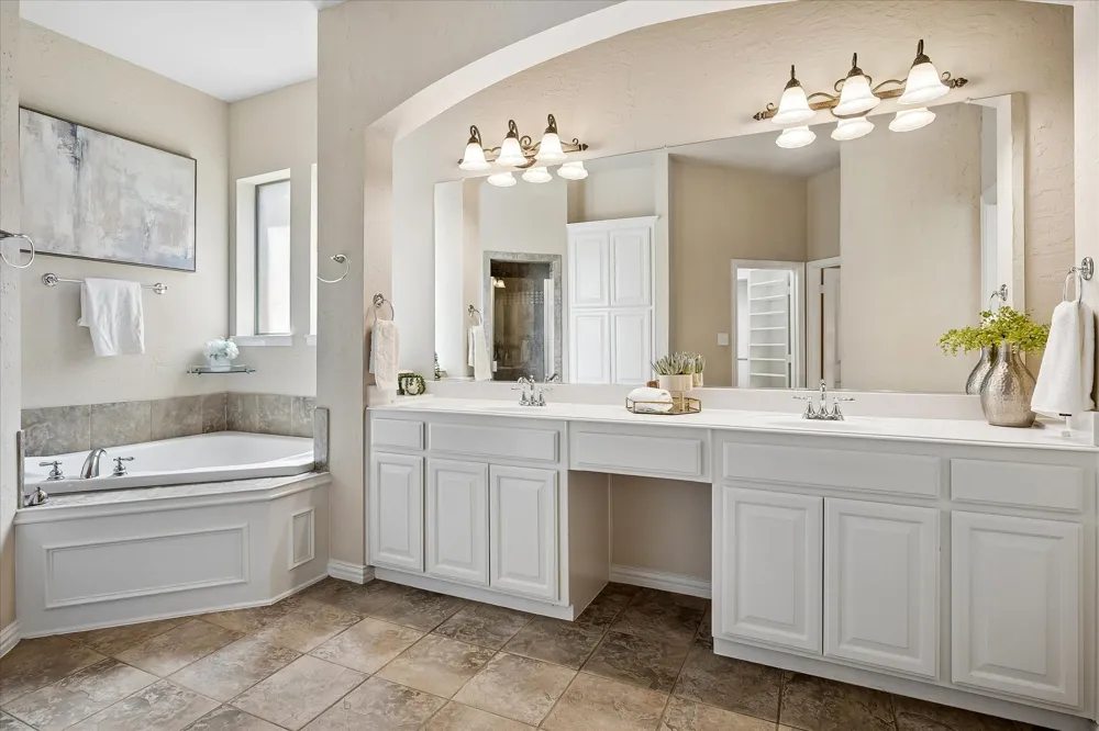 15790 Stonebridge Drive Frisco, TX 75035