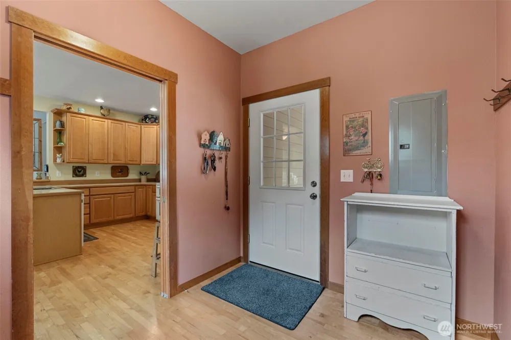 375 Curtis Hill Road Chehalis, WA 98532