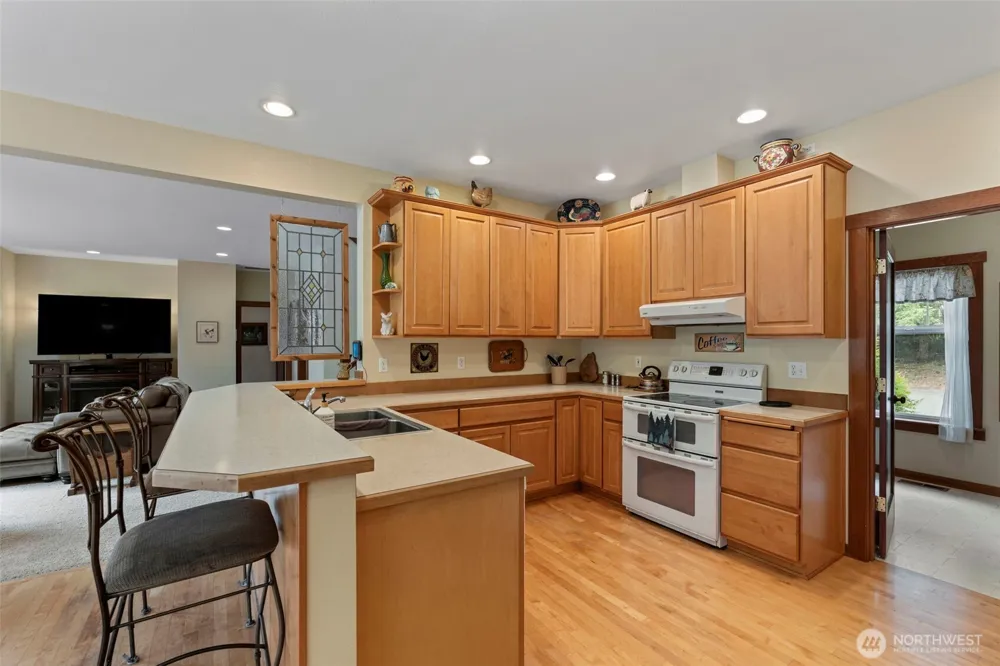 375 Curtis Hill Road Chehalis, WA 98532