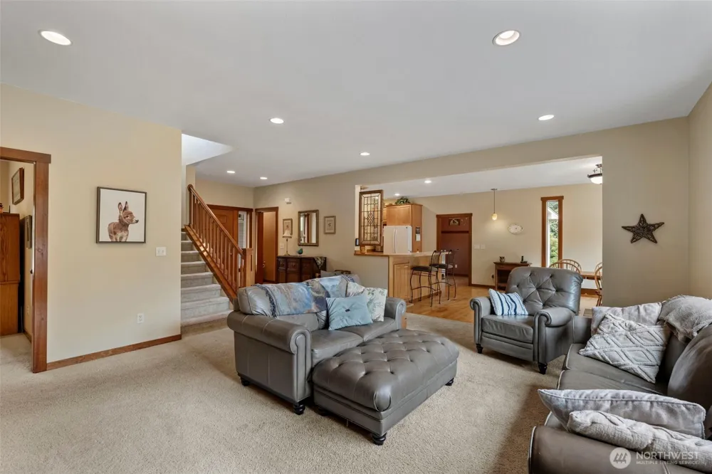 375 Curtis Hill Road Chehalis, WA 98532