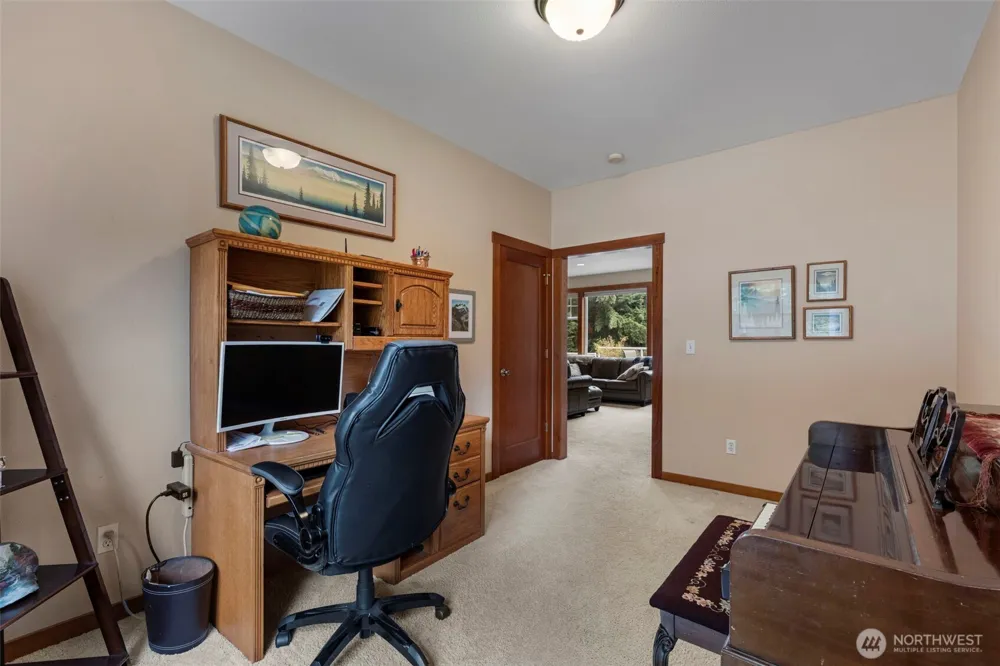 375 Curtis Hill Road Chehalis, WA 98532