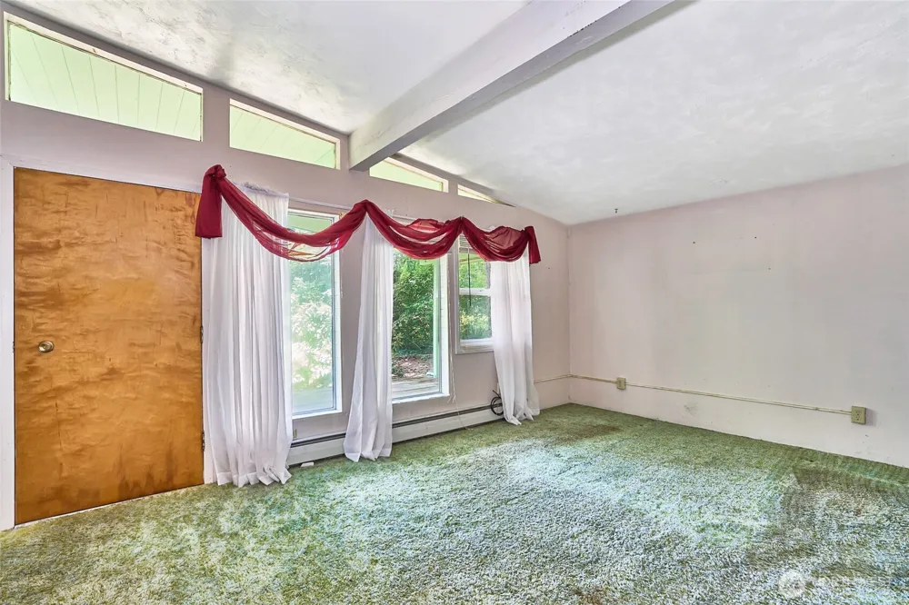 8209 144th Place SE Newcastle, WA 98059