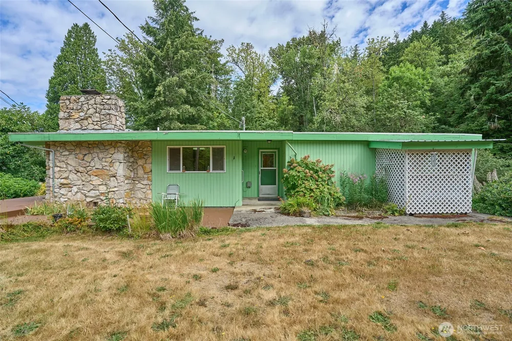 8209 144th Place SE Newcastle, WA 98059