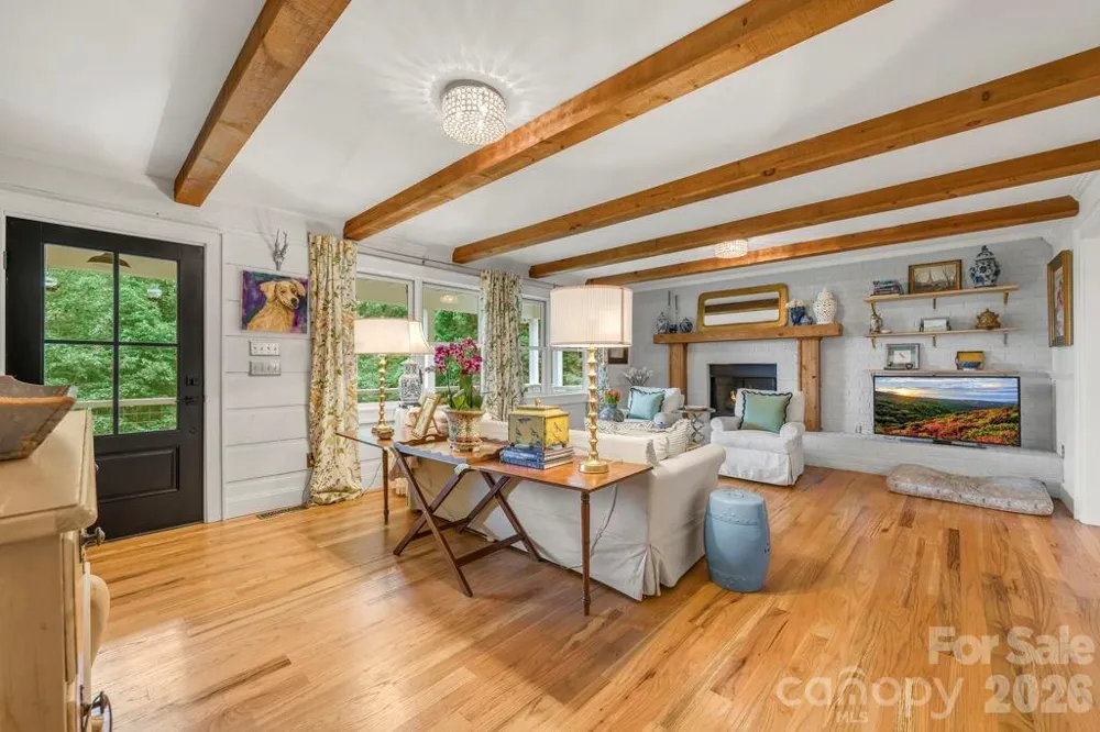 165 Leighway Lane Banner Elk, NC 28604