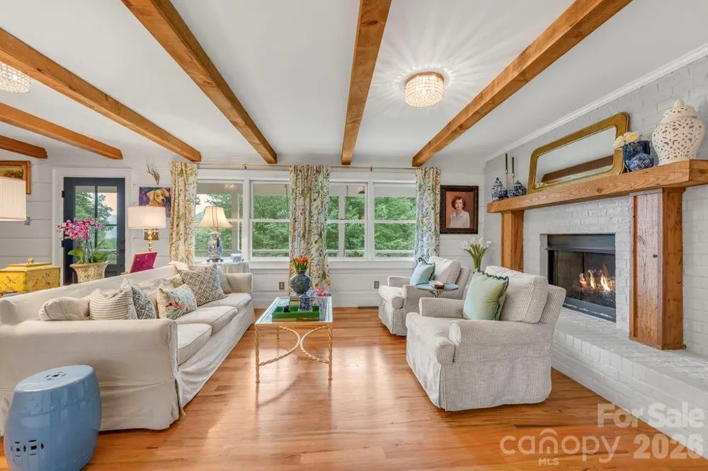 165 Leighway Lane Banner Elk, NC 28604