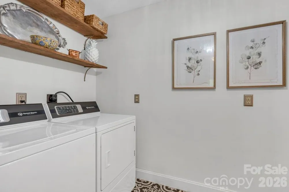 165 Leighway Lane Banner Elk, NC 28604