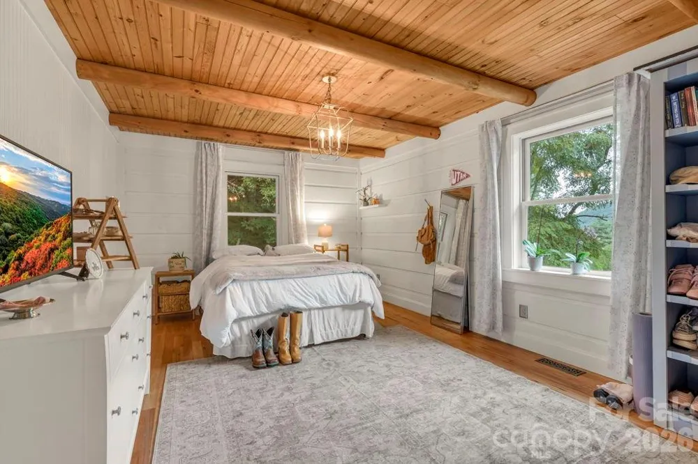 165 Leighway Lane Banner Elk, NC 28604