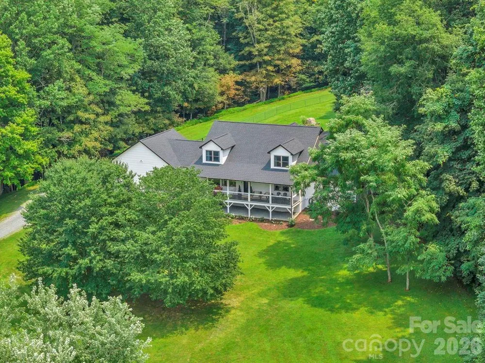 165 Leighway Lane Banner Elk, NC 28604