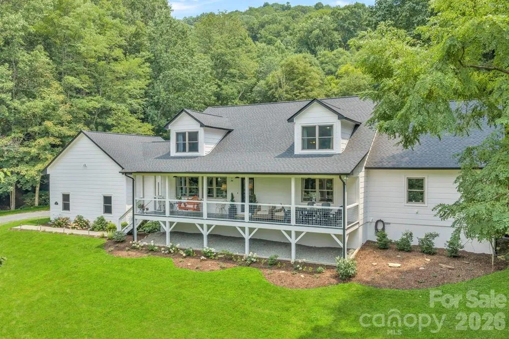 165 Leighway Lane Banner Elk, NC 28604