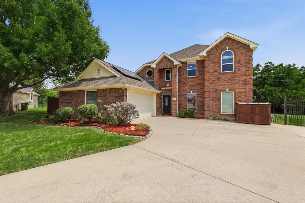 119 Dogwood Trail Shady Shores, TX 76208