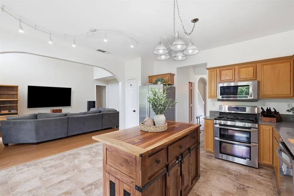 119 Dogwood Trail Shady Shores, TX 76208