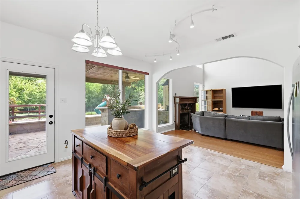 119 Dogwood Trail Shady Shores, TX 76208