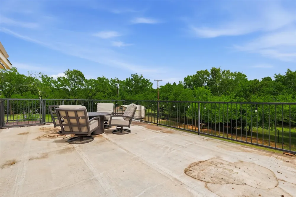119 Dogwood Trail Shady Shores, TX 76208