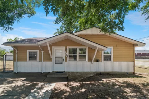 3800 Atlas Drive