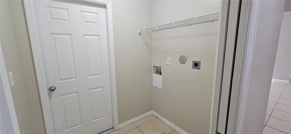 3740 SW SANTA BARBARA PLACE Cape Coral, FL 33914