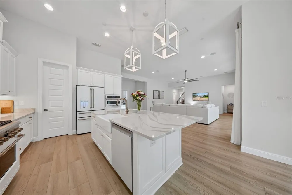 2304 CLEMENT ROAD Lutz, FL 33549