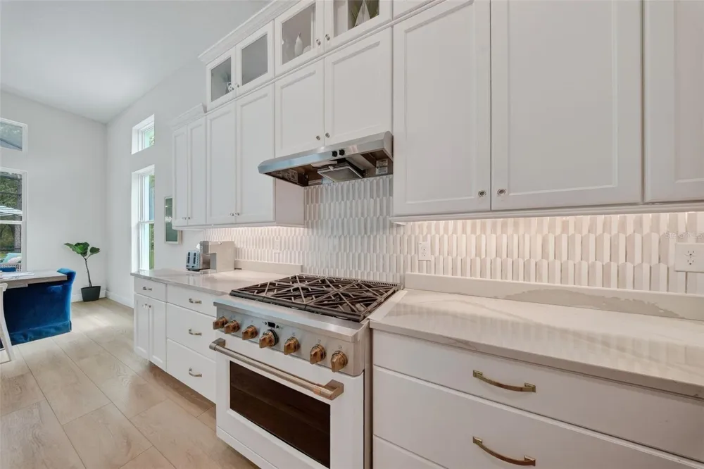 2304 CLEMENT ROAD Lutz, FL 33549