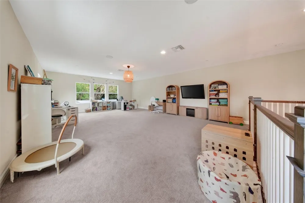 2304 CLEMENT ROAD Lutz, FL 33549