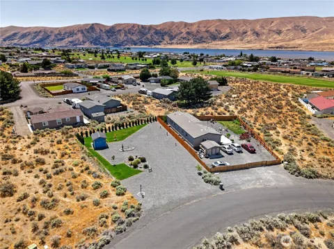 206 Atterberry Drive SW