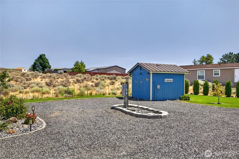 206 Atterberry Drive SW Mattawa, WA 99349