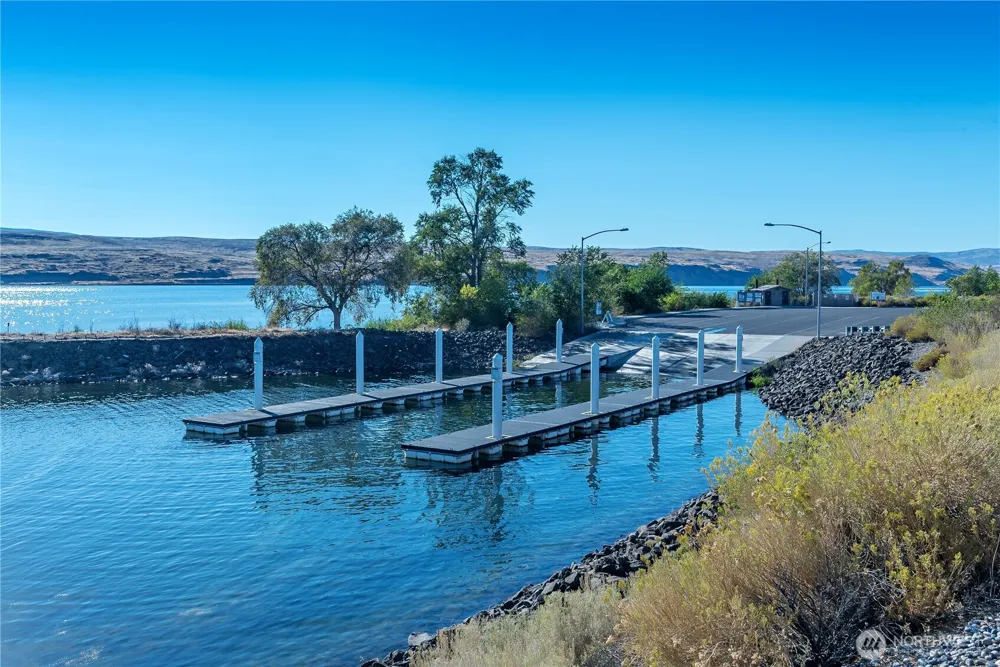 206 Atterberry Drive SW Mattawa, WA 99349
