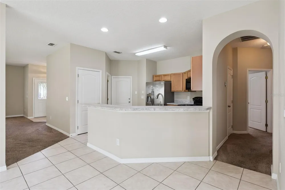 1324 KELLOGG DRIVE Tavares, FL 32778
