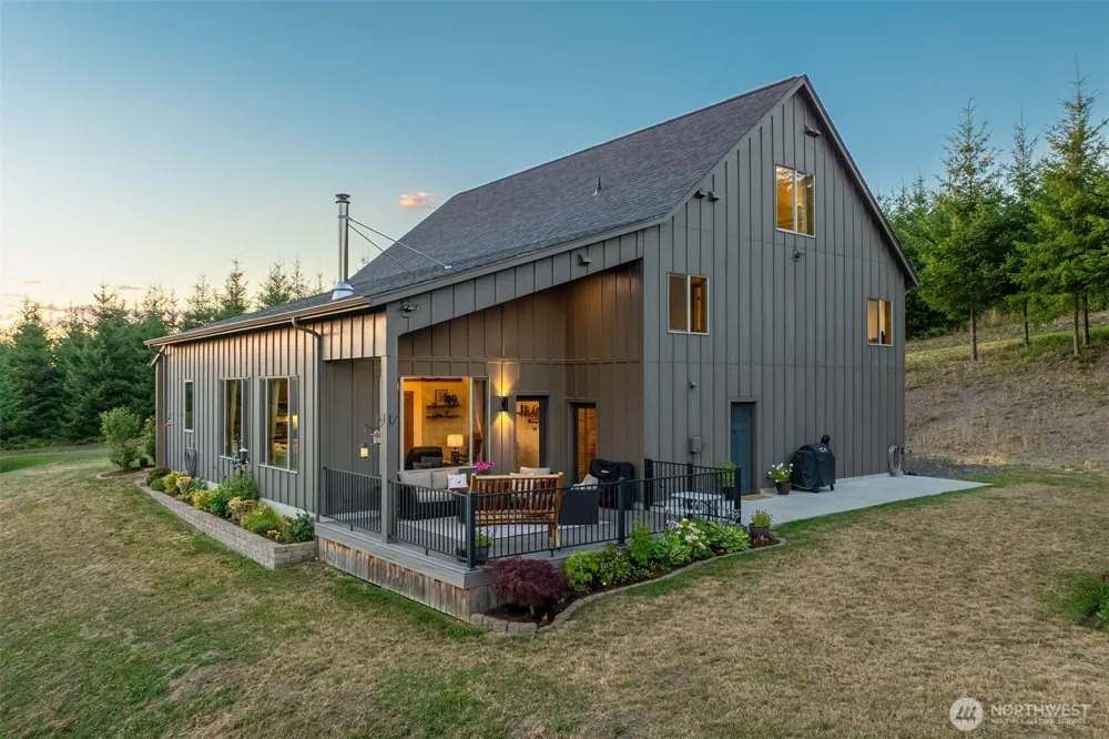 214 Bootjack Lane Kelso, WA 98626