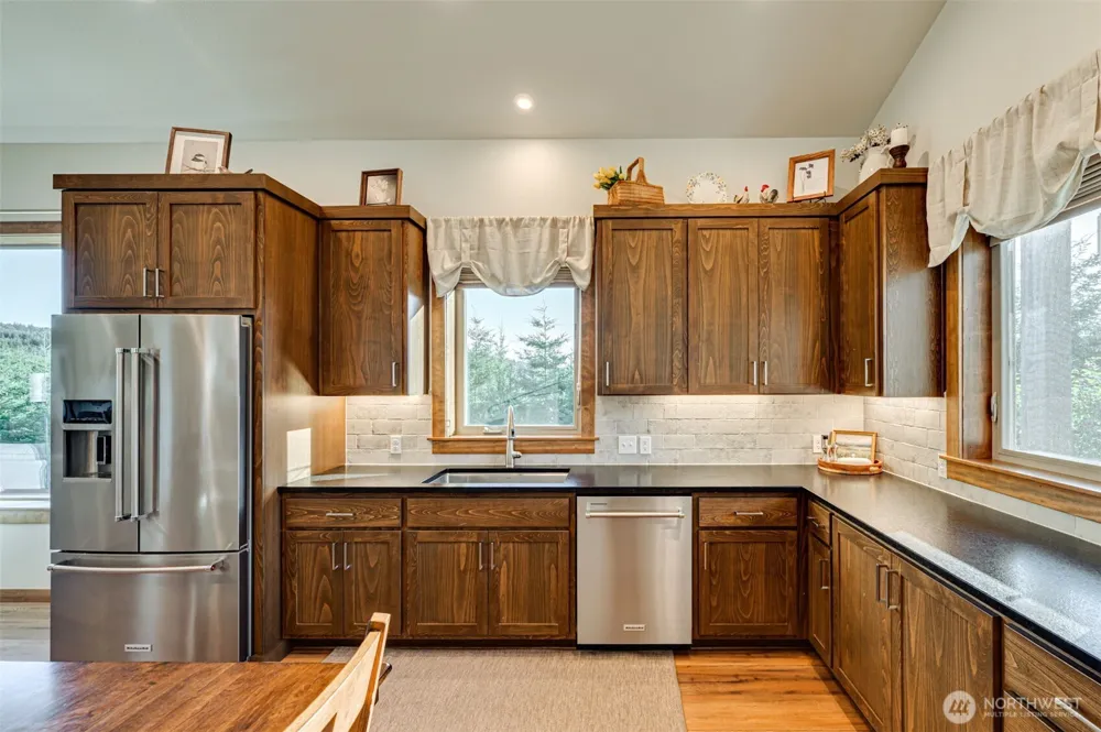 214 Bootjack Lane Kelso, WA 98626