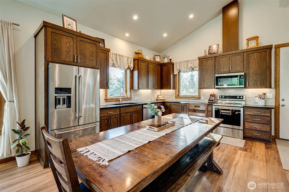 214 Bootjack Lane Kelso, WA 98626