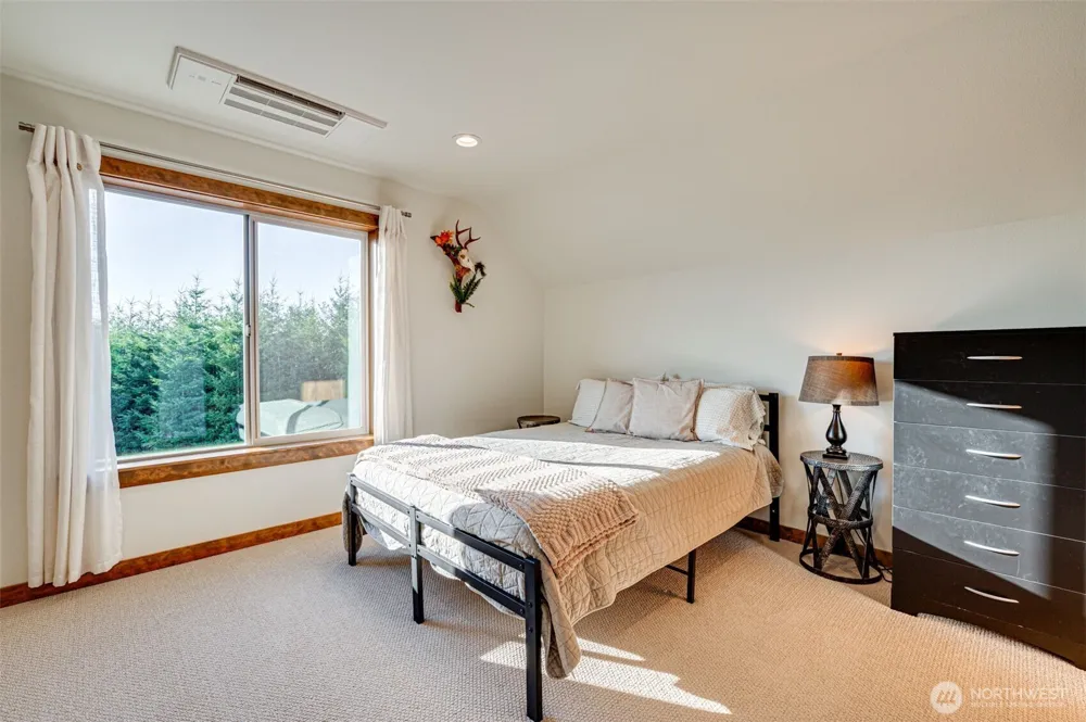 214 Bootjack Lane Kelso, WA 98626
