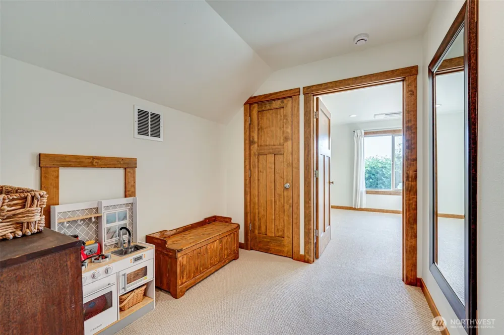 214 Bootjack Lane Kelso, WA 98626