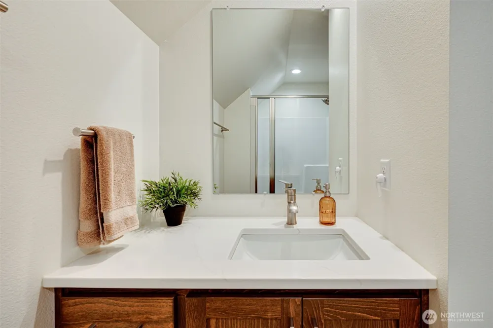 214 Bootjack Lane Kelso, WA 98626