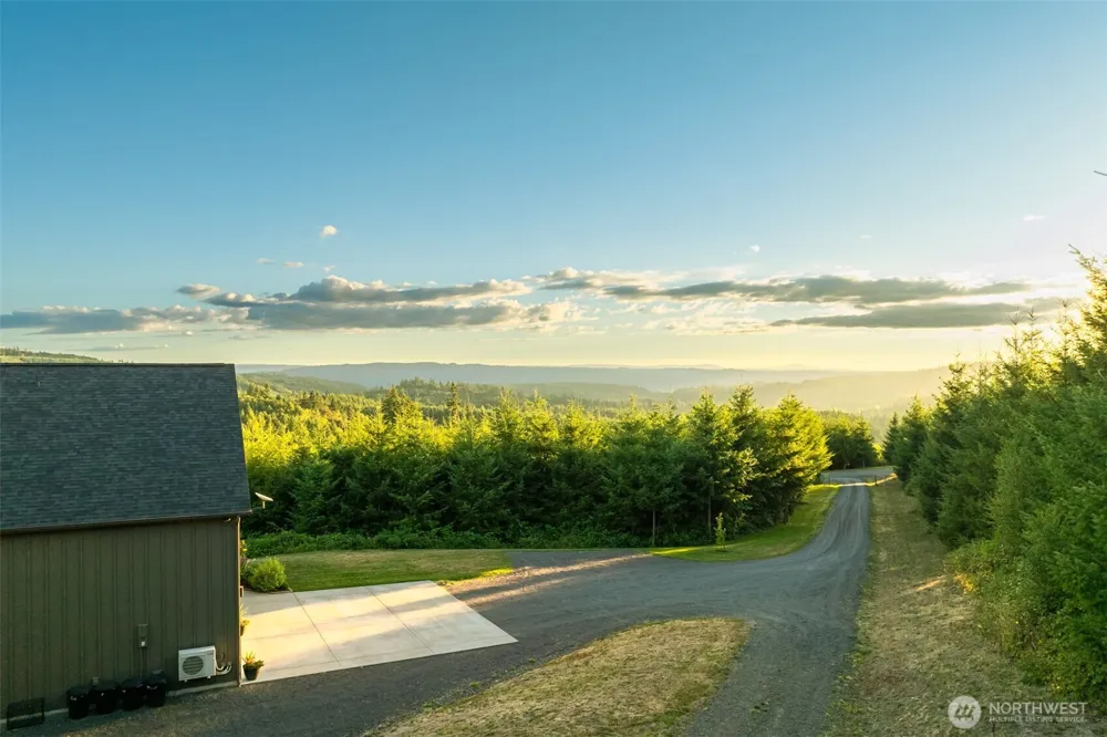 214 Bootjack Lane Kelso, WA 98626