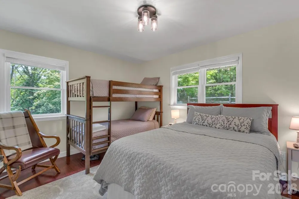 784 Alpine Drive Seven Devils, NC 28604