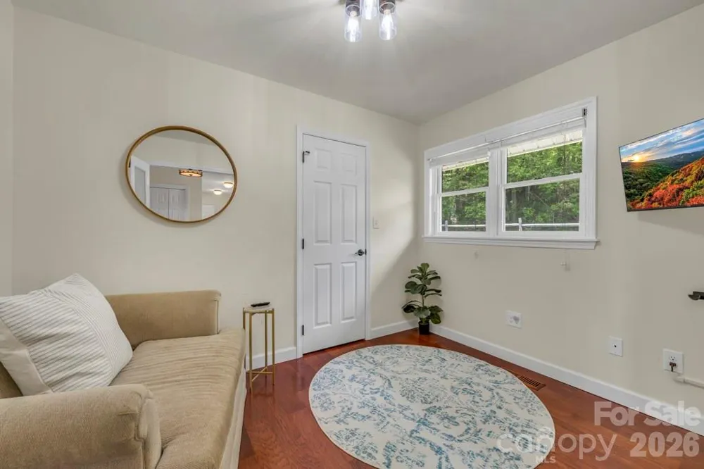 784 Alpine Drive Seven Devils, NC 28604